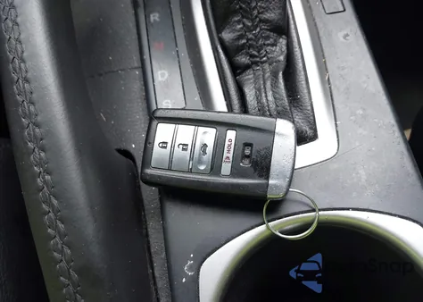 2018 Acura Ilx Acurawatch Plus Package из США, поврежденный, VIN 19UDE2F3XJA000732